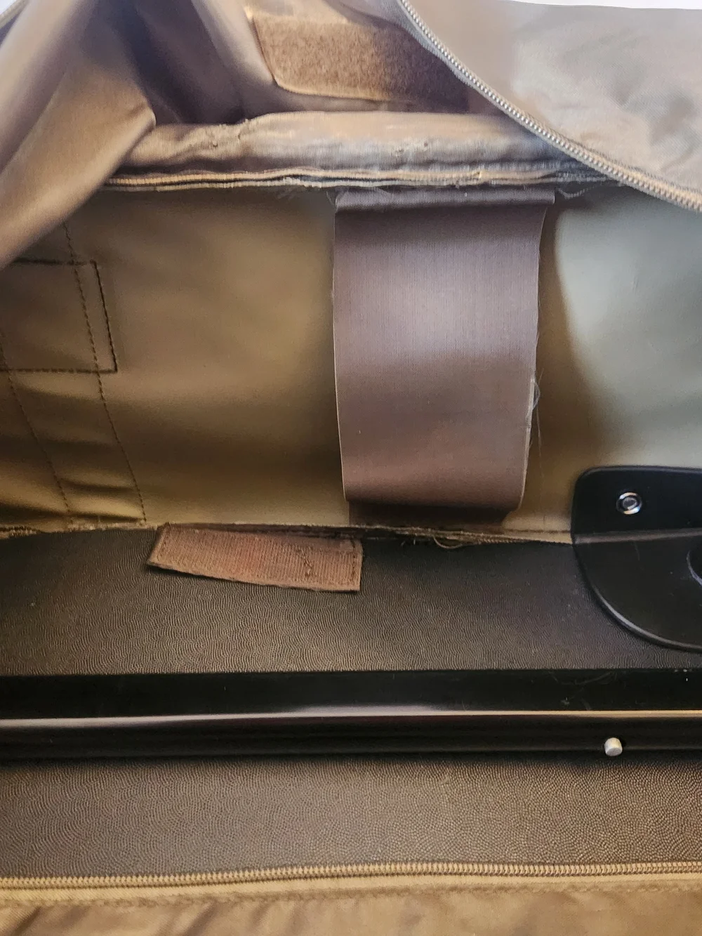 PELI 3 IN 1 CAMERA/DETACHABLE LAPTOP BREIFCASE/LUGGAGE ROLLING CARRY ON BAG